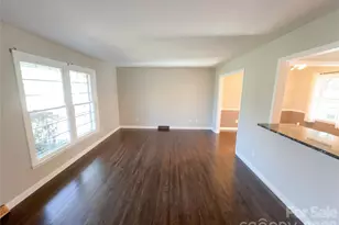 7700 Meadowdale Ln, Charlotte, NC 28212 - Photo 3