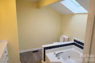 411 27th Ave Cir NW, Hickory, NC 28601 - Photo 37