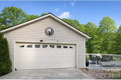 411 27th Avenue Circle NW, Hickory, NC 28601 - Photo 15