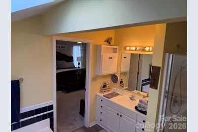 411 27th Avenue Circle NW, Hickory, NC 28601 - Photo 39