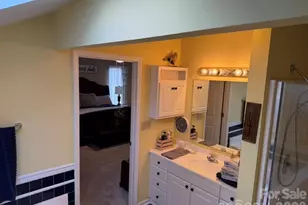 411 27th Ave Cir NW, Hickory, NC 28601 - Photo 39