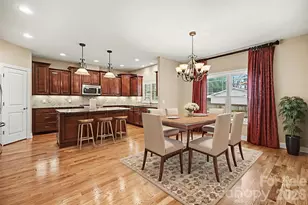 1139 Moray Ct, Charlotte, NC 28211 - Photo 3