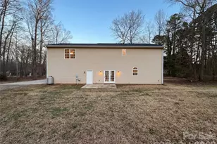 4408 Waxhaw Indian Trail Rd, Indian Trail, NC 28079 - Photo 5
