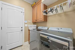 4852 Brookridge Dr NE, Hickory, NC 28601 - Photo 31