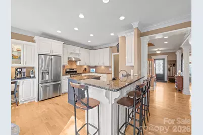 4852 Brookridge Drive NE, Hickory, NC 28601 - Photo 27