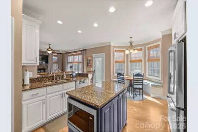 4852 Brookridge Drive NE, Hickory, NC 28601 - Photo 29