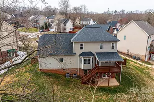 2640 Ironwood Dr, Hickory, NC 28602 - Photo 3