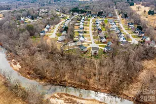 2640 Ironwood Dr, Hickory, NC 28602 - Photo 39