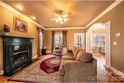 2640 Ironwood Drive, Hickory, NC 28602 - Photo 5