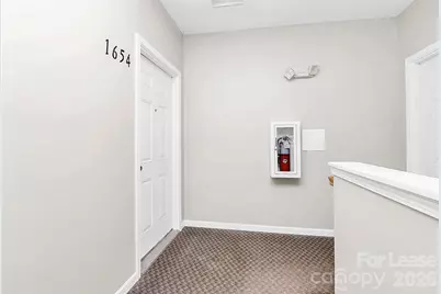 1654 Walnut View Drive, Charlotte, NC 28208 - Photo 5