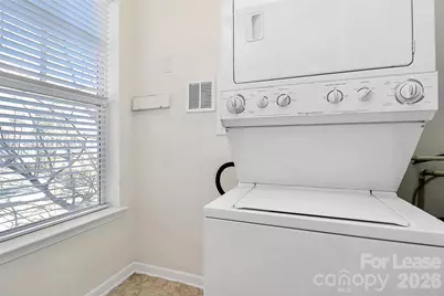 1654 Walnut View Drive, Charlotte, NC 28208 - Photo 19