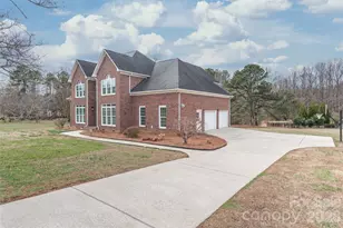 1264 Willow Oaks Trail, Weddington, NC 28104 - Photo 3