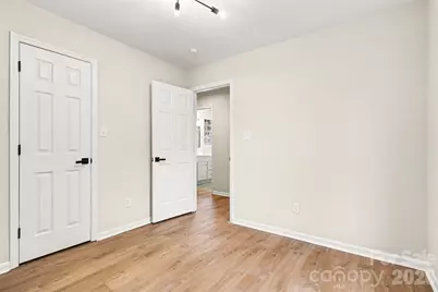 10327 Creswell Court, Charlotte, NC 28215 - Photo 29