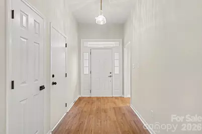 10327 Creswell Court, Charlotte, NC 28215 - Photo 5