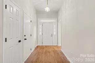 10327 Creswell Ct, Charlotte, NC 28215 - Photo 5