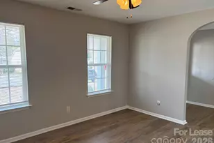 11615 Ragan Elizabeth Ct, Charlotte, NC 28278 - Photo 3