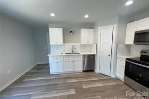 159 W Pine St, Norwood, NC 28128 - Photo 7