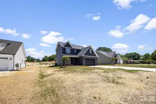 1004 Speight Rd, Albemarle, NC 28001 - Photo 33