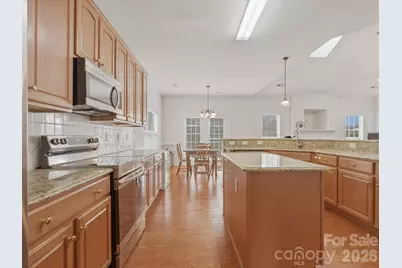 6017 Lowergate Drive, Waxhaw, NC 28173 - Photo 9