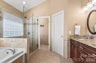 9222 Hickory Tree Ln, Charlotte, NC 28277 - Photo 27