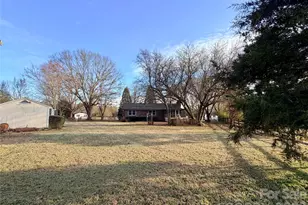 8422 Wonderwood Ln, Harrisburg, NC 28075 - Photo 27