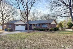 8422 Wonderwood Ln, Harrisburg, NC 28075 - Photo 1