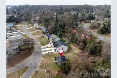 3133 Columbus Circle, Charlotte, NC 28208 - Photo 9