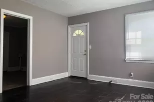 3133 Columbus Cir, Charlotte, NC 28208 - Photo 13