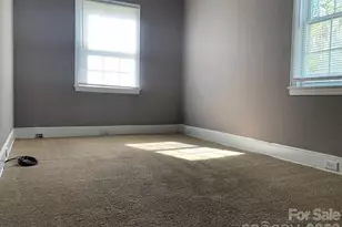 3133 Columbus Cir, Charlotte, NC 28208 - Photo 15