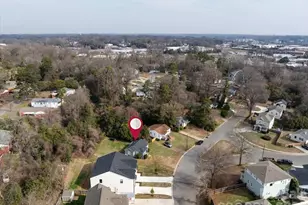 3133 Columbus Cir, Charlotte, NC 28208 - Photo 11