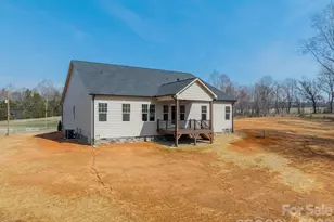 121 Juniper Rd, Mooresville, NC 28115 - Photo 7