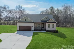 121 Juniper Rd, Mooresville, NC 28115 - Photo 3