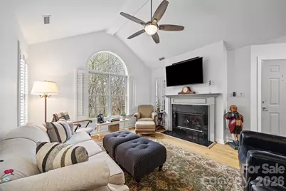 7439 Hurstbourne Green Drive, Charlotte, NC 28277 - Photo 5