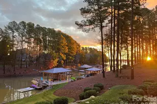 9156 Fair Oak Dr, Sherrills Ford, NC 28673 - Photo 1