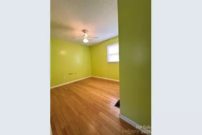 621 E 11th Street, Newton, NC 28658 - Photo 23
