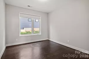 928 Westbrook Dr, Charlotte, NC 28202 - Photo 29