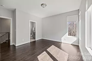 928 Westbrook Dr, Charlotte, NC 28202 - Photo 15