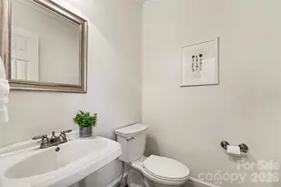 5606 Hillingdon Rd, Charlotte, NC 28226 - Photo 39