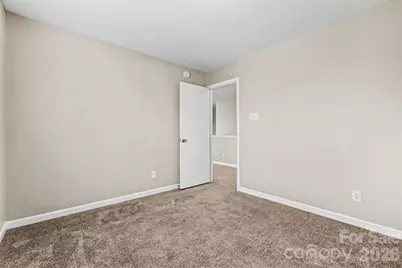 4226 Quinn Drive, Charlotte, NC 28269 - Photo 17