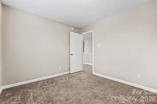 4226 Quinn Drive, Charlotte, NC 28269 - Photo 17