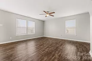 4226 Quinn Drive, Charlotte, NC 28269 - Photo 5