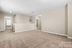 4226 Quinn Drive, Charlotte, NC 28269 - Photo 11