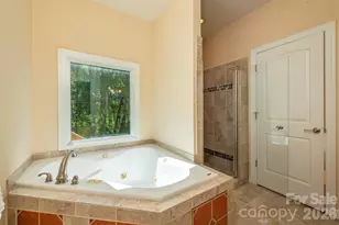 75 Noble Rd, Fairview, NC 28730 - Photo 25