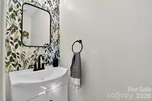 8704 Laurel Run Dr, Charlotte, NC 28269 - Photo 27