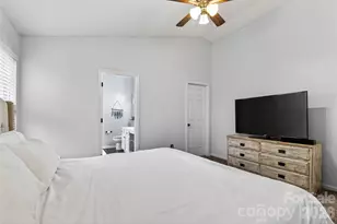 8704 Laurel Run Dr, Charlotte, NC 28269 - Photo 31