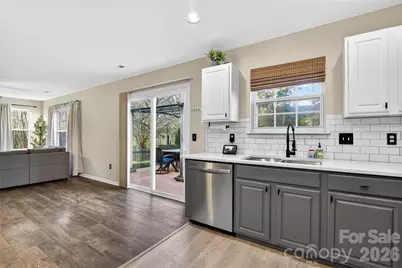 8704 Laurel Run Drive, Charlotte, NC 28269 - Photo 25