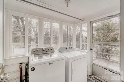 639 E Iredell Avenue, Mooresville, NC 28115 - Photo 17