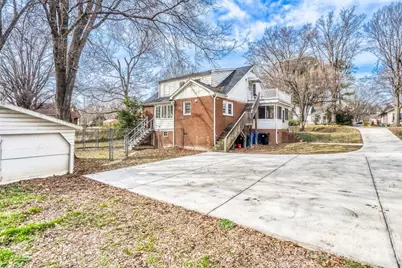 639 E Iredell Avenue, Mooresville, NC 28115 - Photo 27