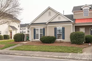 4063 Ctr Pl Dr, Harrisburg, NC 28075 - Photo 3