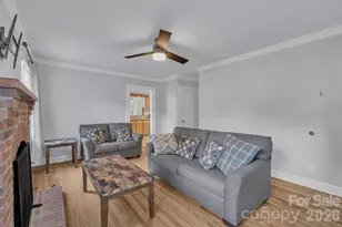 5212 Wales St, Charlotte, NC 28269 - Photo 13